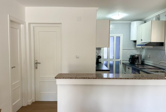 Resale - Duplex - San Miguel de Salinas - Las Filipinas