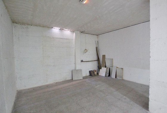 Revente - Commercial - Guardamar del Segura - CENTRO
