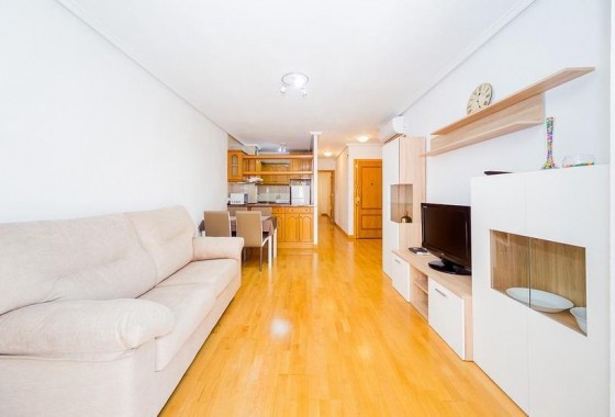 Resale - Apartment / flat - Torrevieja - Playa del Cura