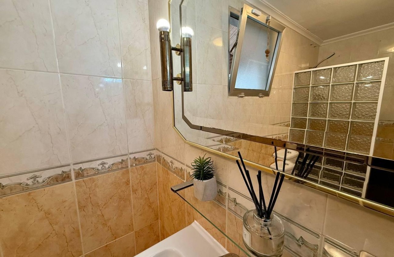 Revente - Appartement - Torrevieja - Playa del Cura