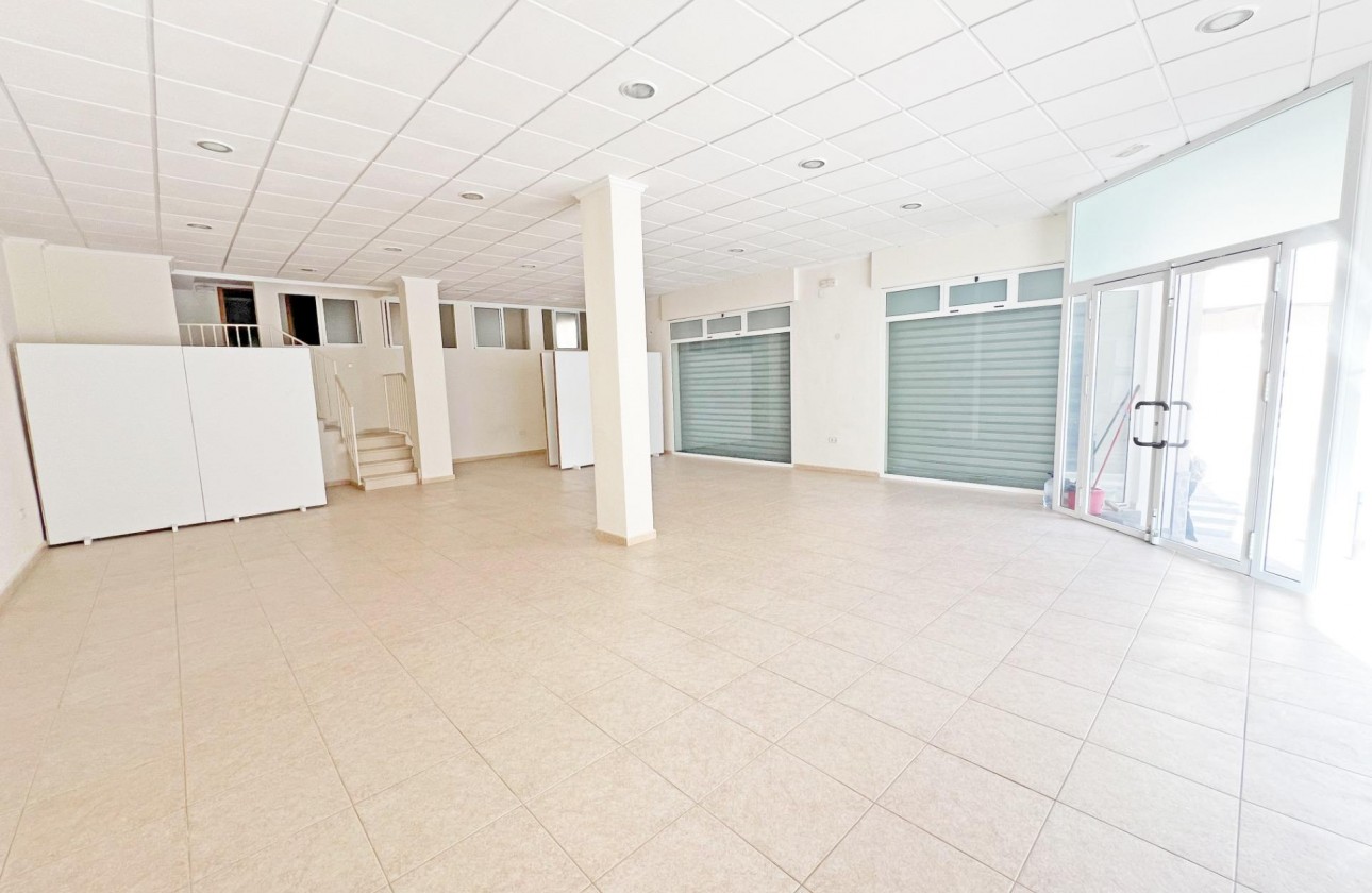 Revente - Commercial - Guardamar del Segura - Pueblo