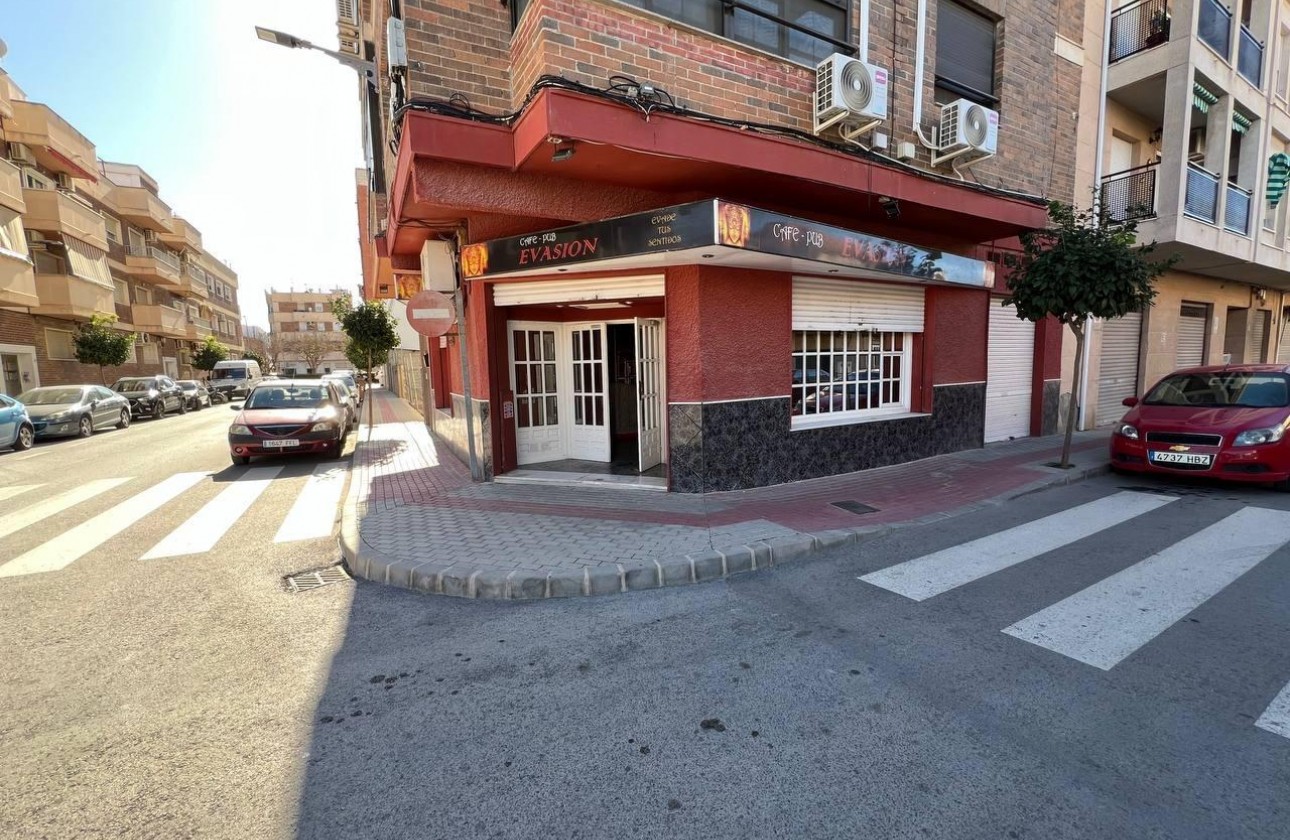 Reventa - Comercial - Dolores - Centro