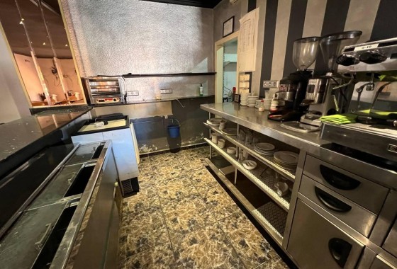 Reventa - Comercial - Dolores - Centro