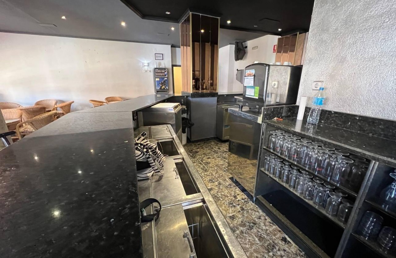 Reventa - Comercial - Dolores - Centro