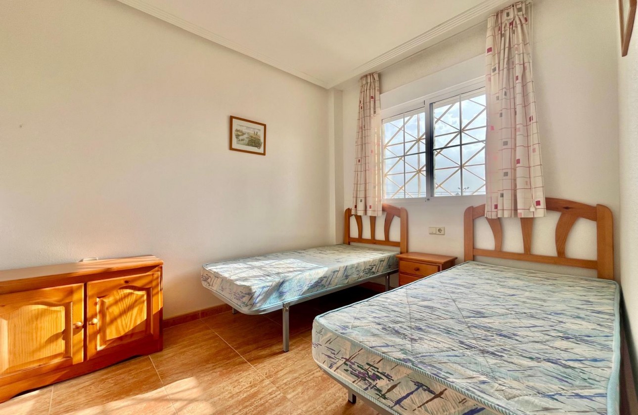 Resale - Bungalow - Orihuela Costa - La Chismosa