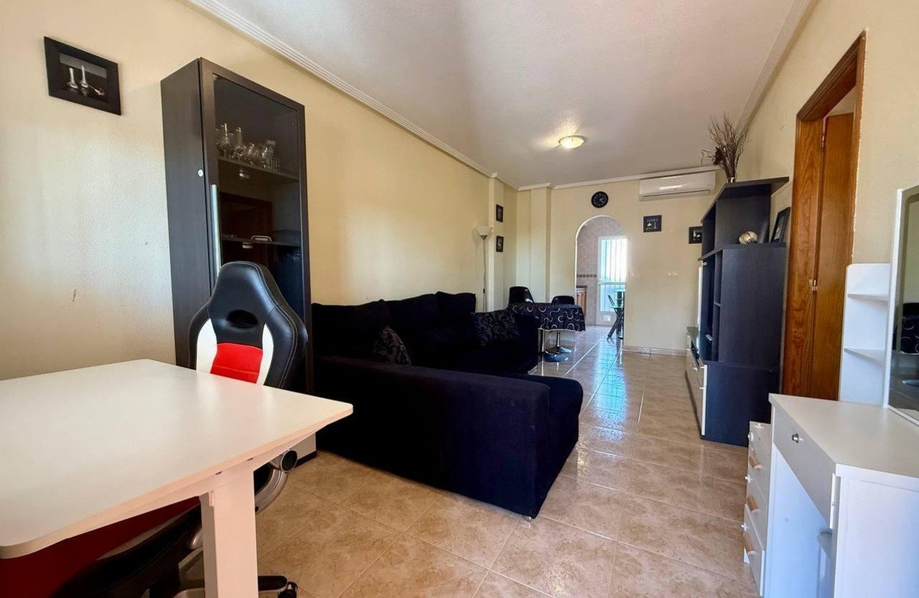 Reventa - Apartamento / piso - Orihuela - Los Balcones Y Los Altos