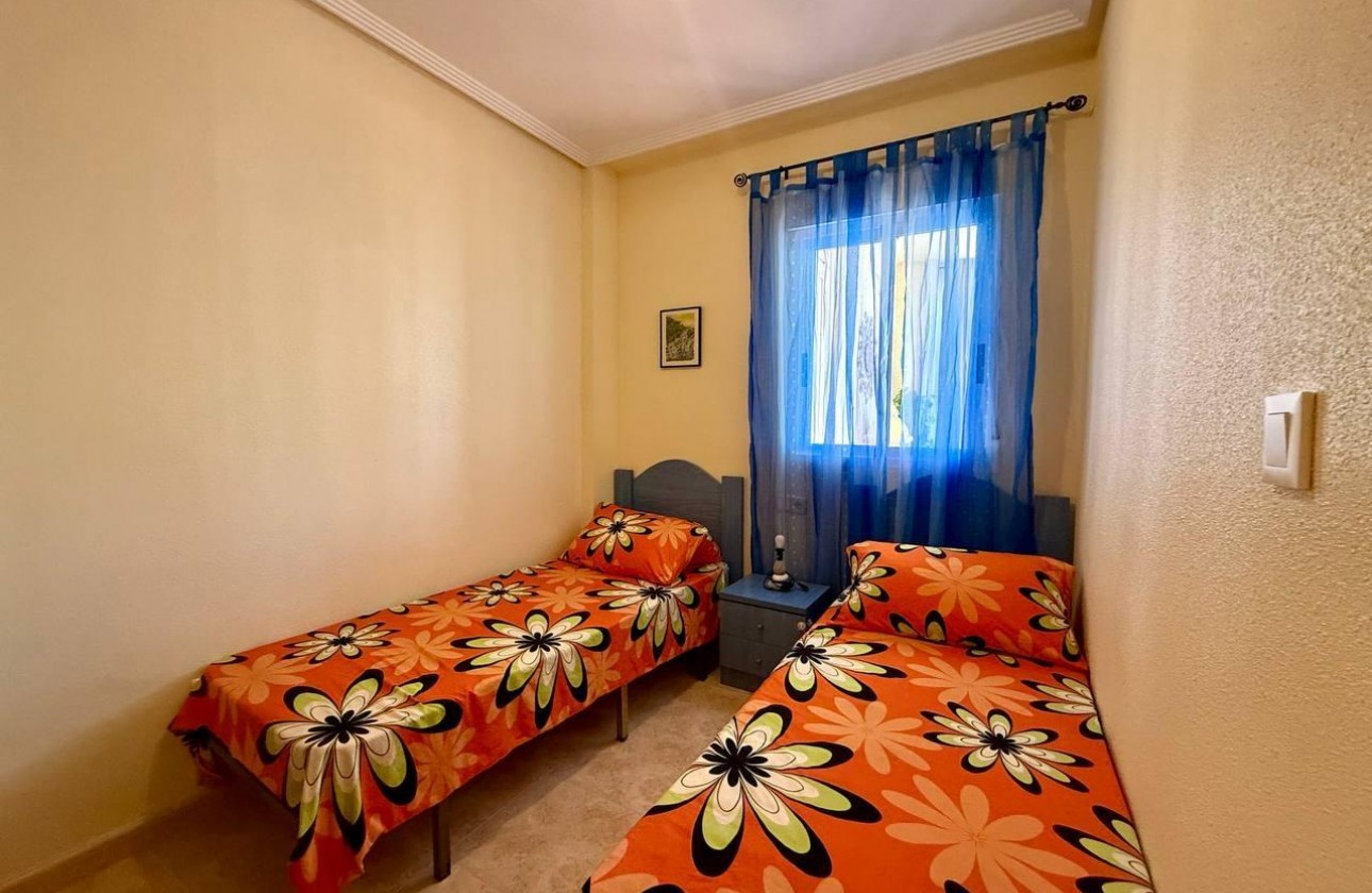Reventa - Apartamento / piso - Orihuela - Los Balcones Y Los Altos