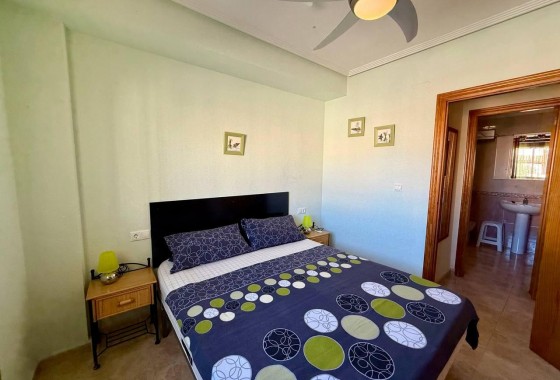 Reventa - Apartamento / piso - Orihuela - Los Balcones Y Los Altos