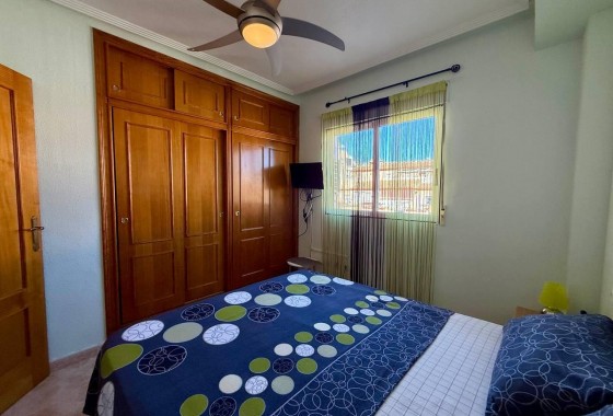 Reventa - Apartamento / piso - Orihuela - Los Balcones Y Los Altos