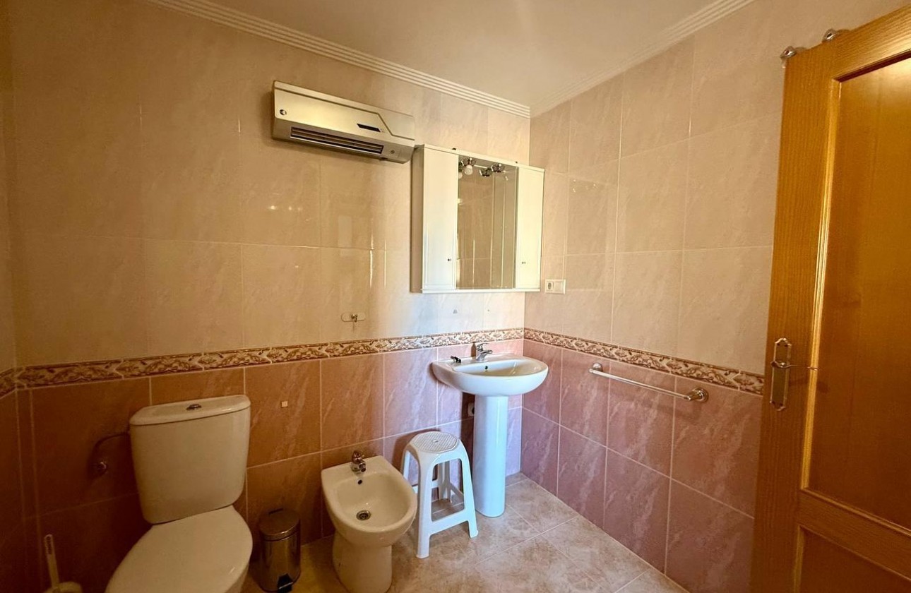 Reventa - Apartamento / piso - Orihuela - Los Balcones Y Los Altos