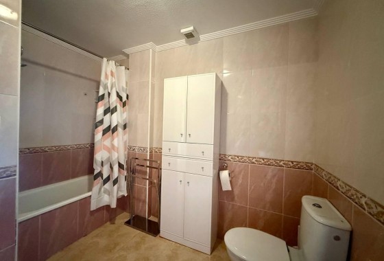 Reventa - Apartamento / piso - Orihuela - Los Balcones Y Los Altos