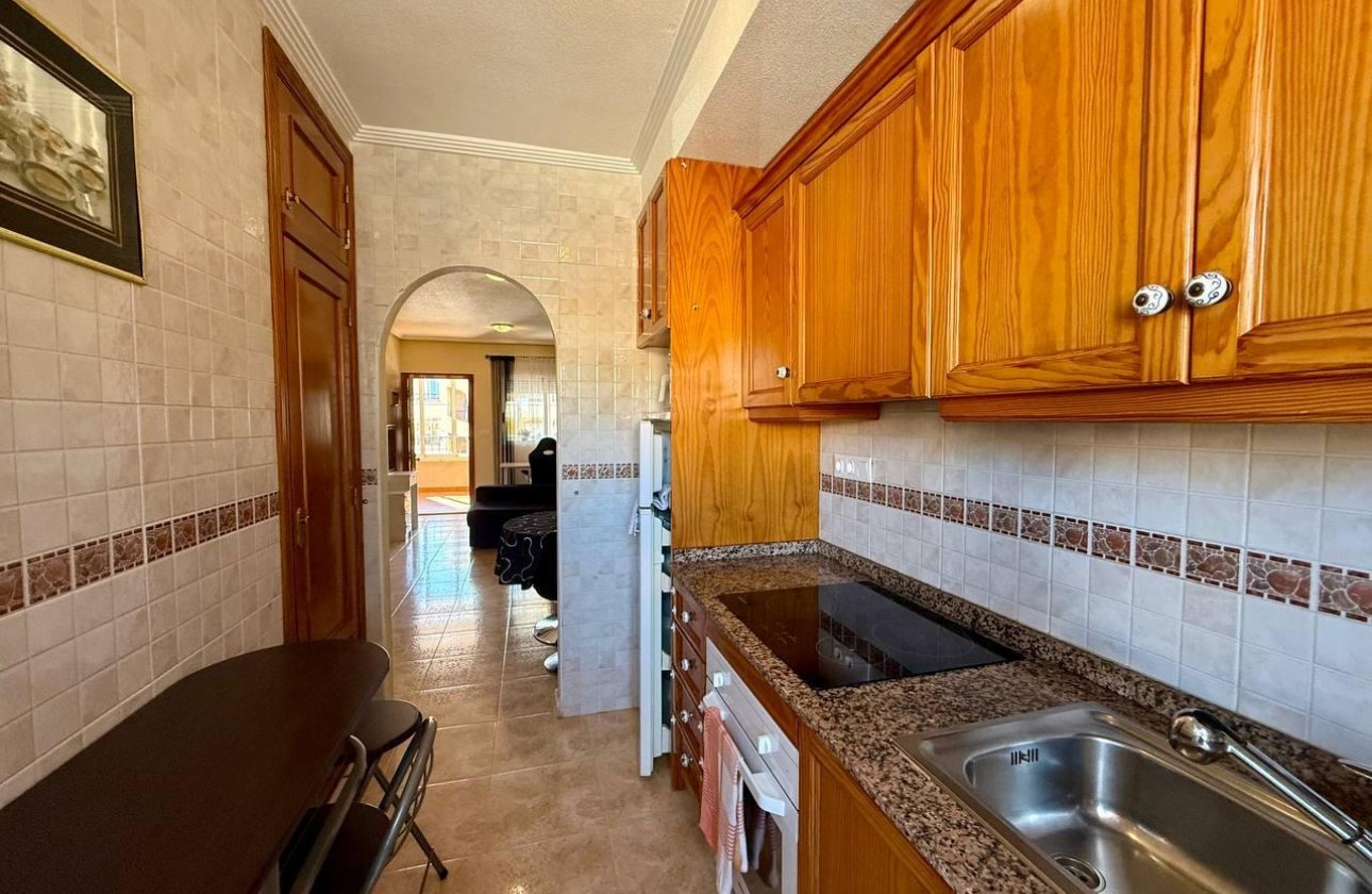 Reventa - Apartamento / piso - Orihuela - Los Balcones Y Los Altos