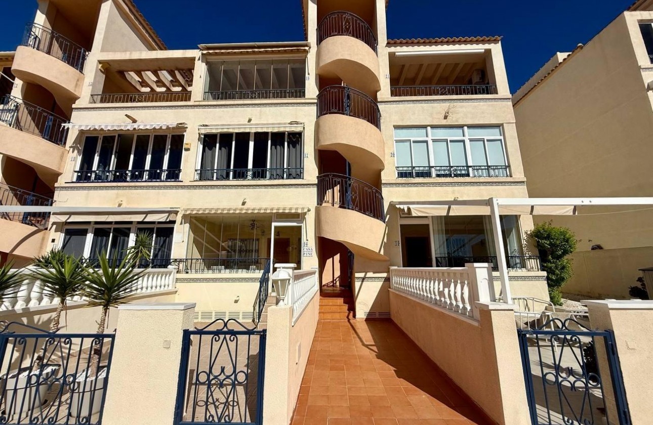 Reventa - Apartamento / piso - Orihuela - Los Balcones Y Los Altos