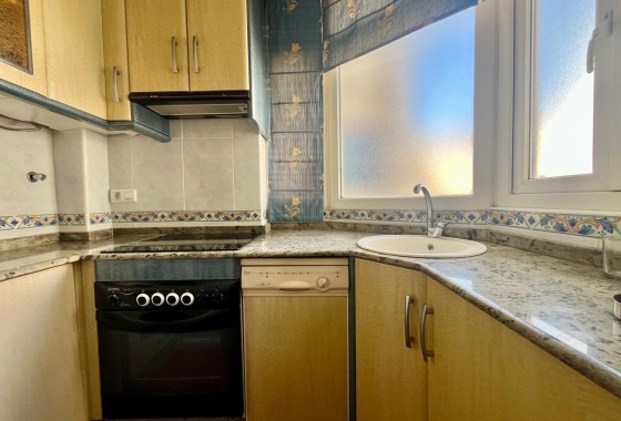 Resale - Apartment / flat - Torrevieja - Centro