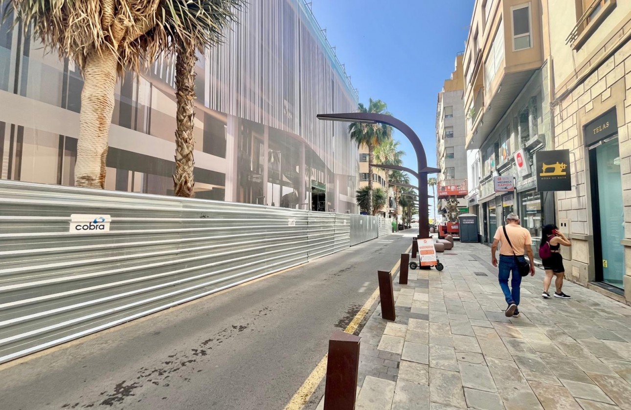 Resale - Apartment / flat - Torrevieja - Centro