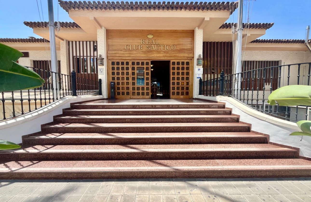 Resale - Apartment / flat - Torrevieja - Centro