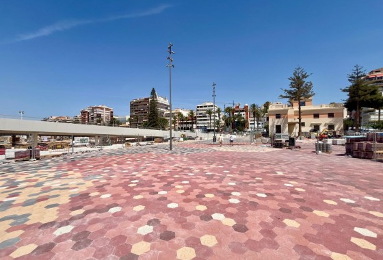Resale - Apartment / flat - Torrevieja - Centro