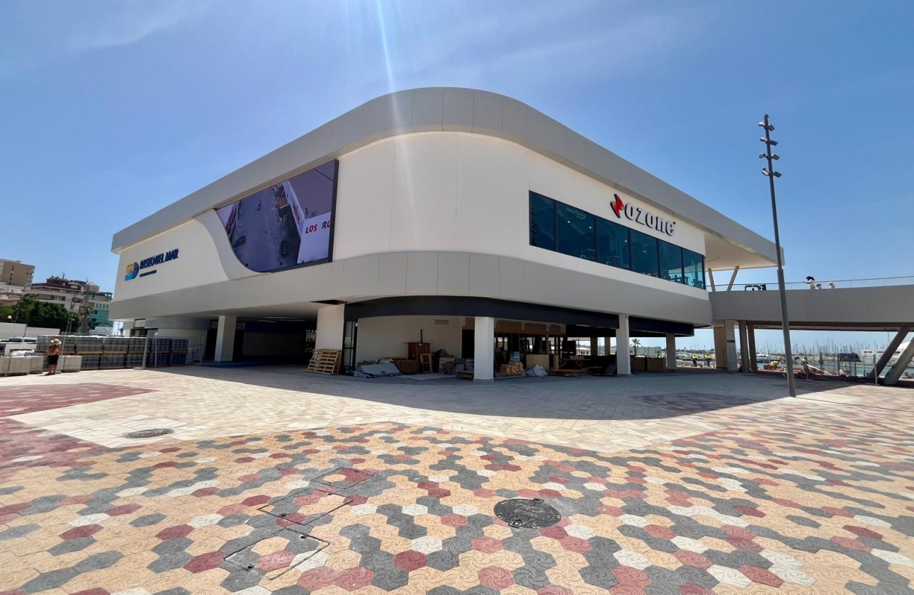 Resale - Apartment / flat - Torrevieja - Centro