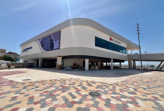 Resale - Apartment / flat - Torrevieja - Centro