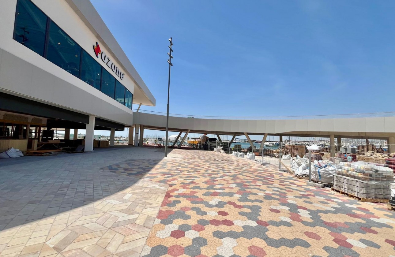 Resale - Apartment / flat - Torrevieja - Centro