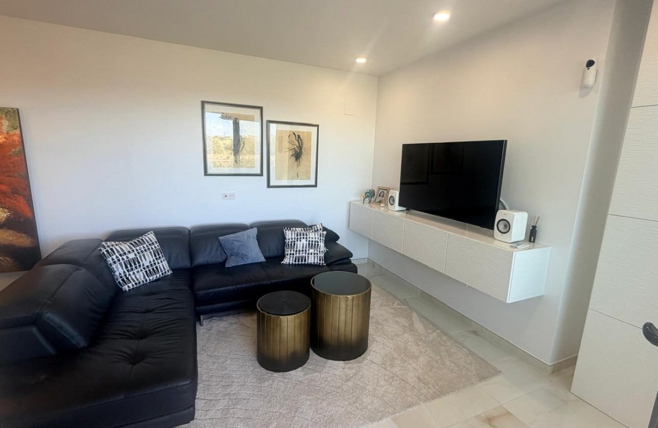 Resale - Apartment / flat - Los Altos - Costa Blanca