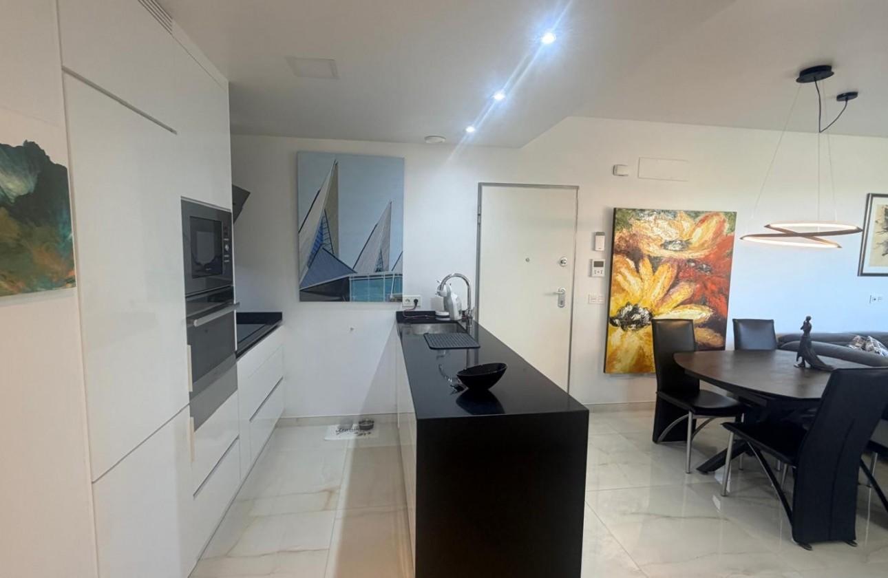 Resale - Apartment / flat - Los Altos - Costa Blanca