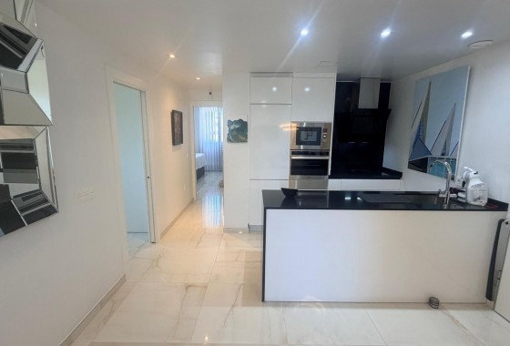 Resale - Apartment / flat - Los Altos - Costa Blanca