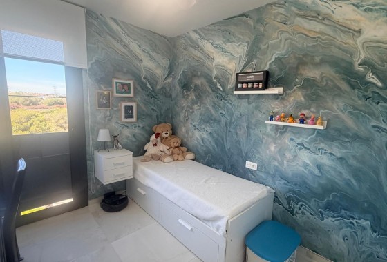Resale - Apartment / flat - Los Altos - Costa Blanca