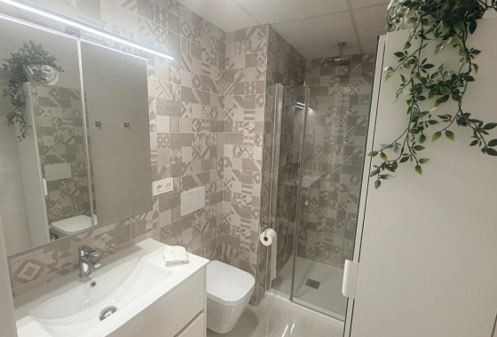 Resale - Apartment / flat - Los Altos - Costa Blanca