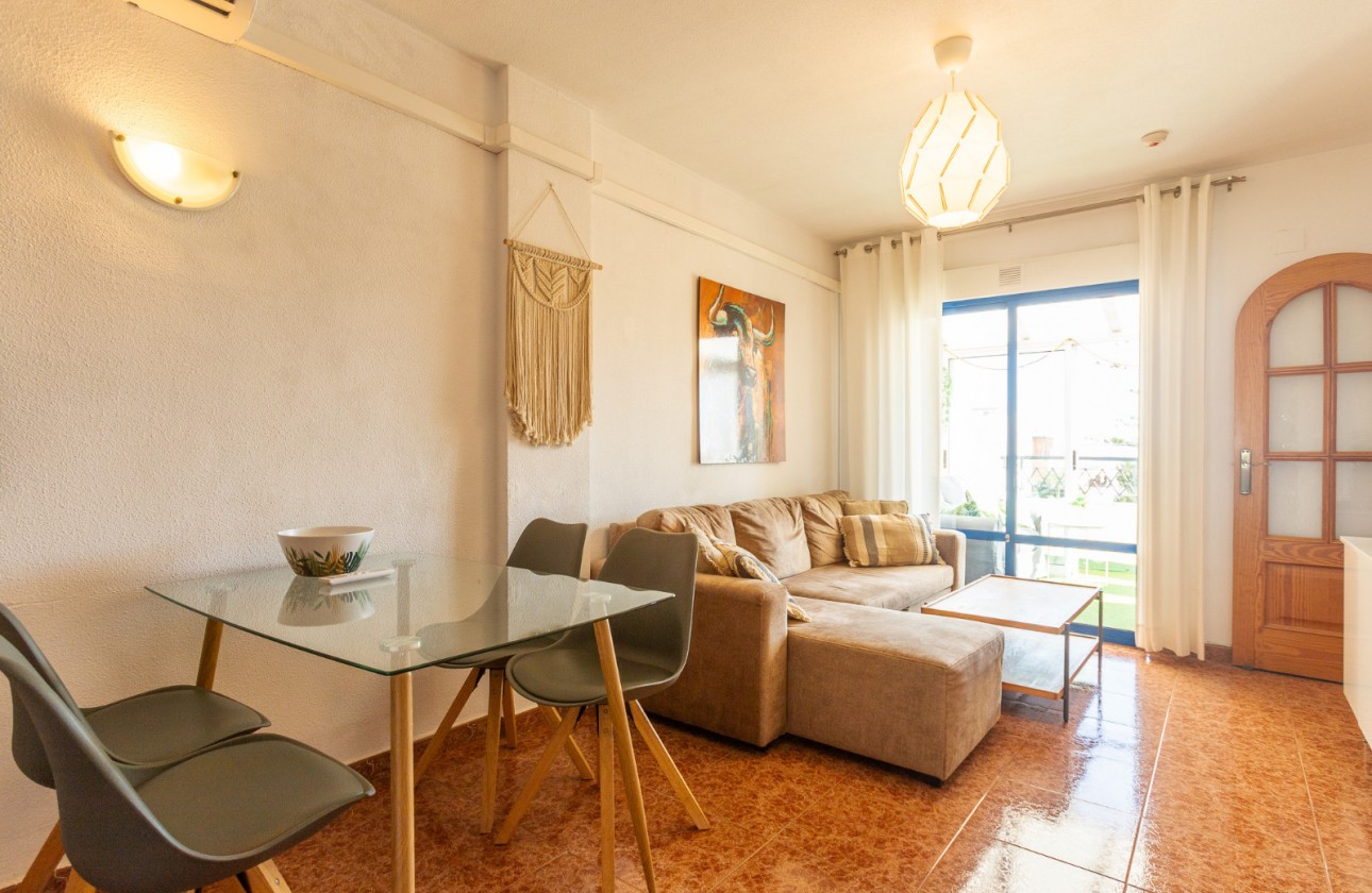 Resale - Apartment / flat - Torrevieja - Costa Blanca