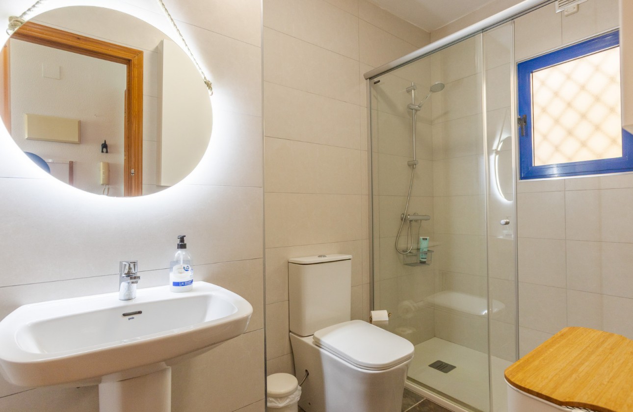 Resale - Apartment / flat - Torrevieja - Costa Blanca