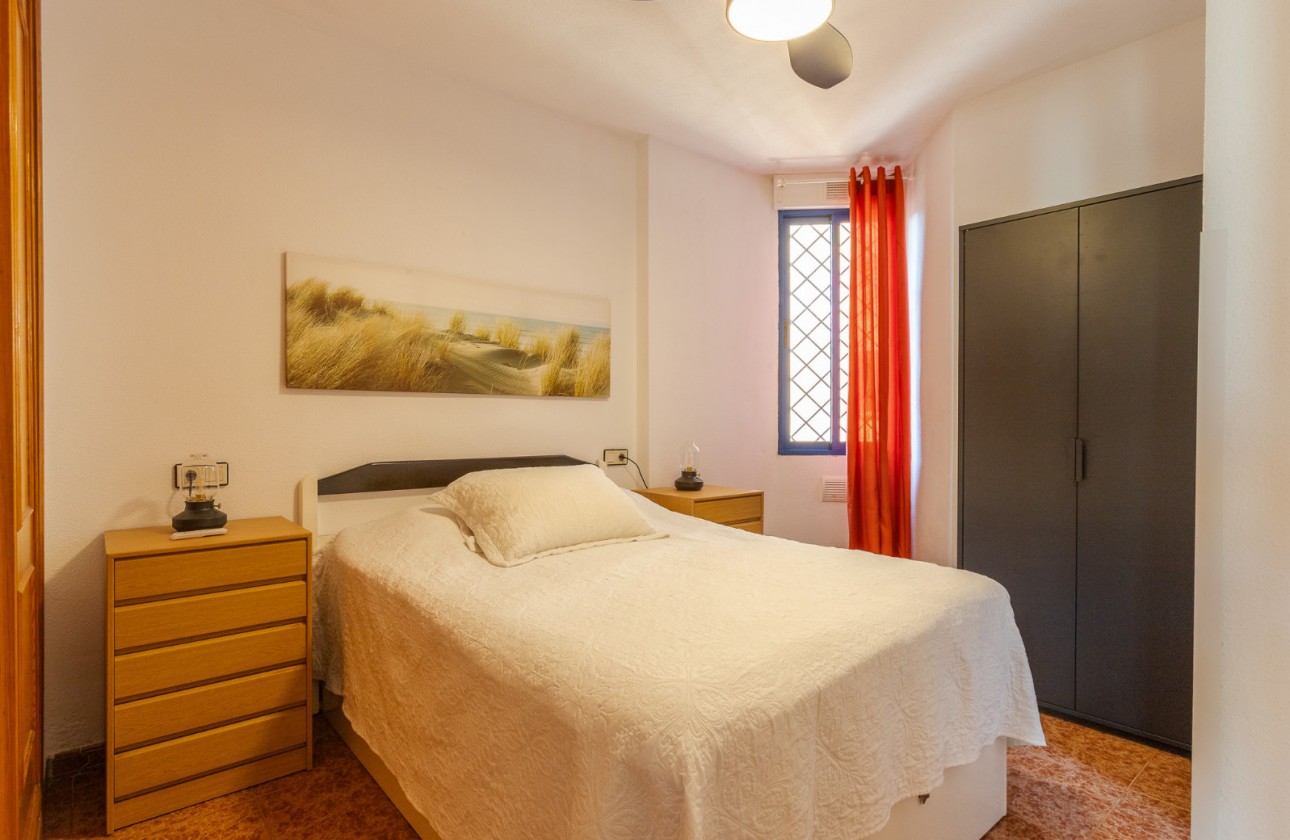 Resale - Apartment / flat - Torrevieja - Costa Blanca