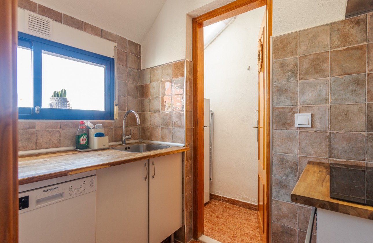 Resale - Apartment / flat - Torrevieja - Costa Blanca