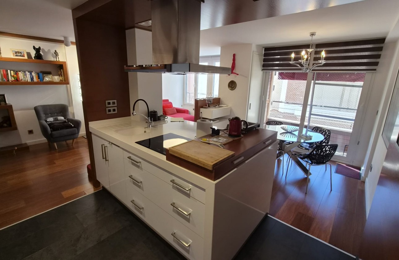 Resale - Apartment / flat - Torrevieja - Costa Blanca