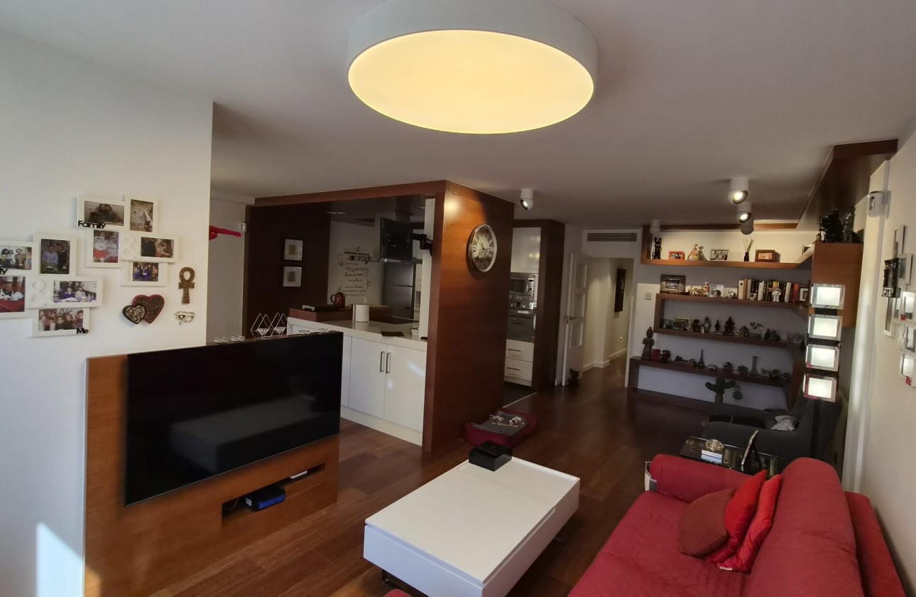 Resale - Apartment / flat - Torrevieja - Costa Blanca