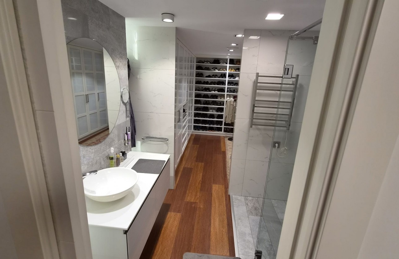 Resale - Apartment / flat - Torrevieja - Costa Blanca