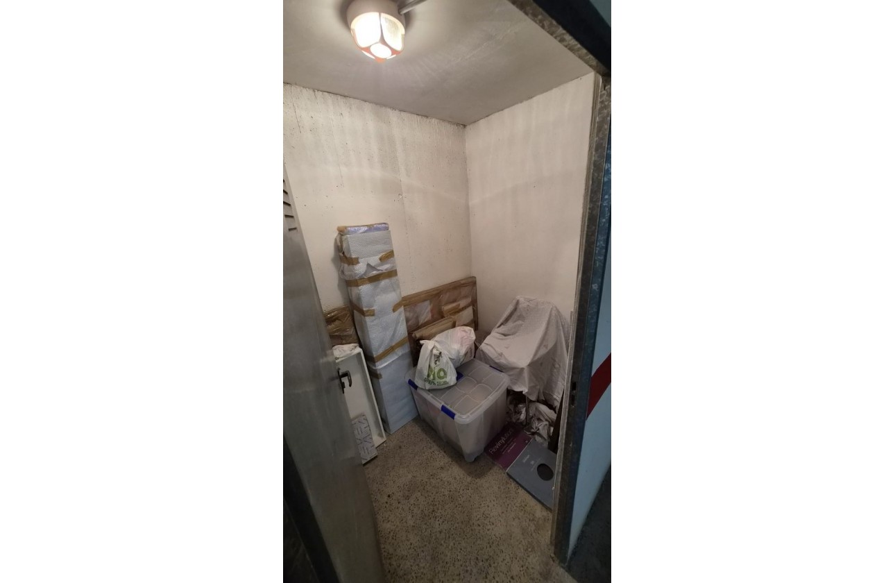 Resale - Apartment / flat - Torrevieja - Costa Blanca