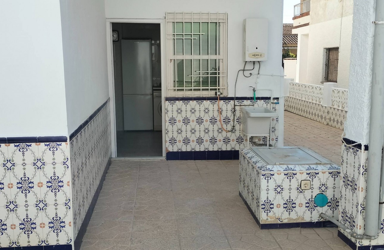 Resale - Villa - Pilar de la Horadada - TORRE DE LA HORADADA