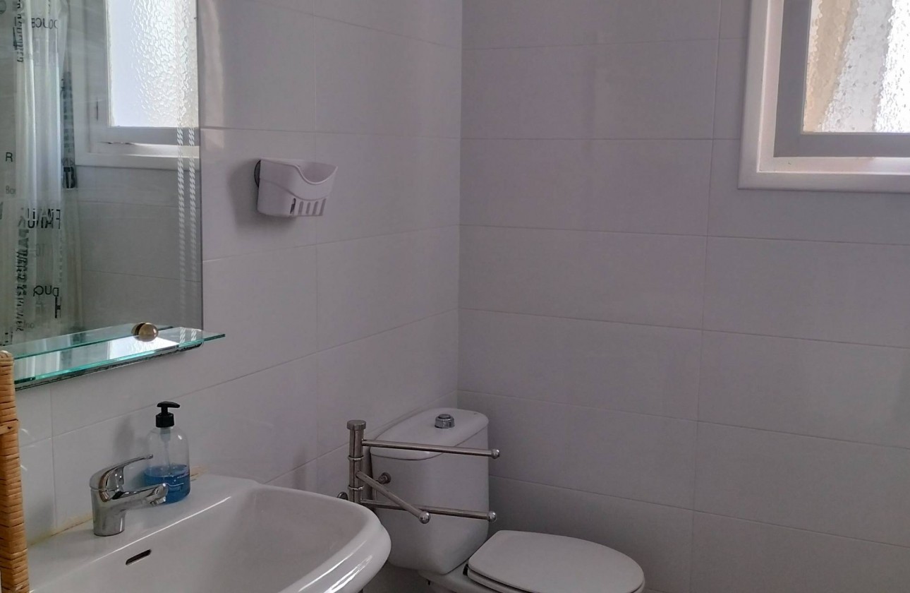 Resale - Villa - Pilar de la Horadada - TORRE DE LA HORADADA