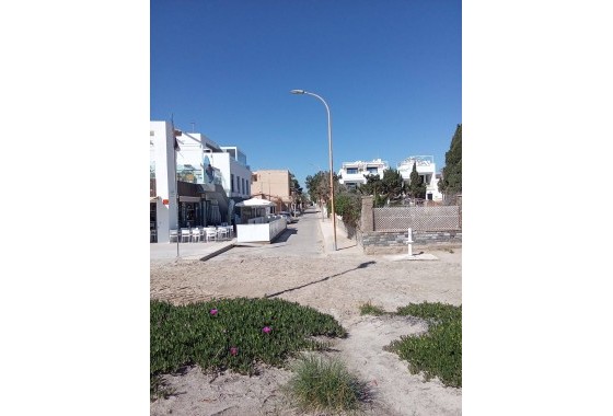 Resale - Villa - Pilar de la Horadada - TORRE DE LA HORADADA
