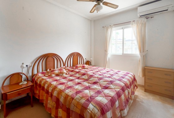 Reventa - Apartamento / piso - Orihuela - Inland