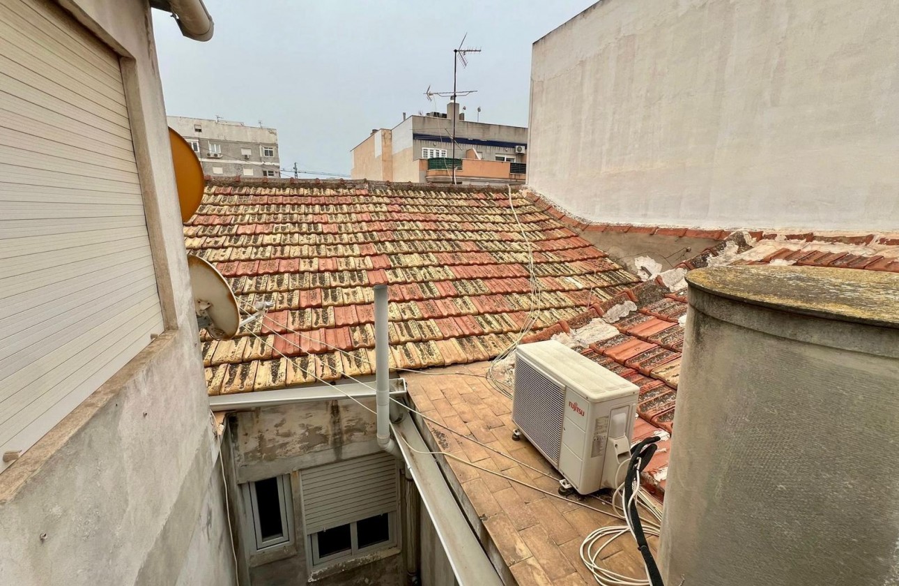 Resale - Apartment / flat - Torrevieja - Centro