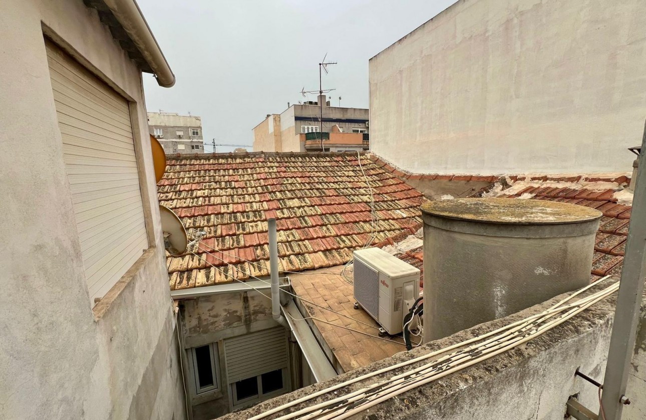 Resale - Apartment / flat - Torrevieja - Centro