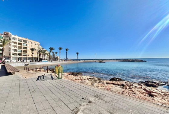 Resale - Apartment / flat - Torrevieja - Centro