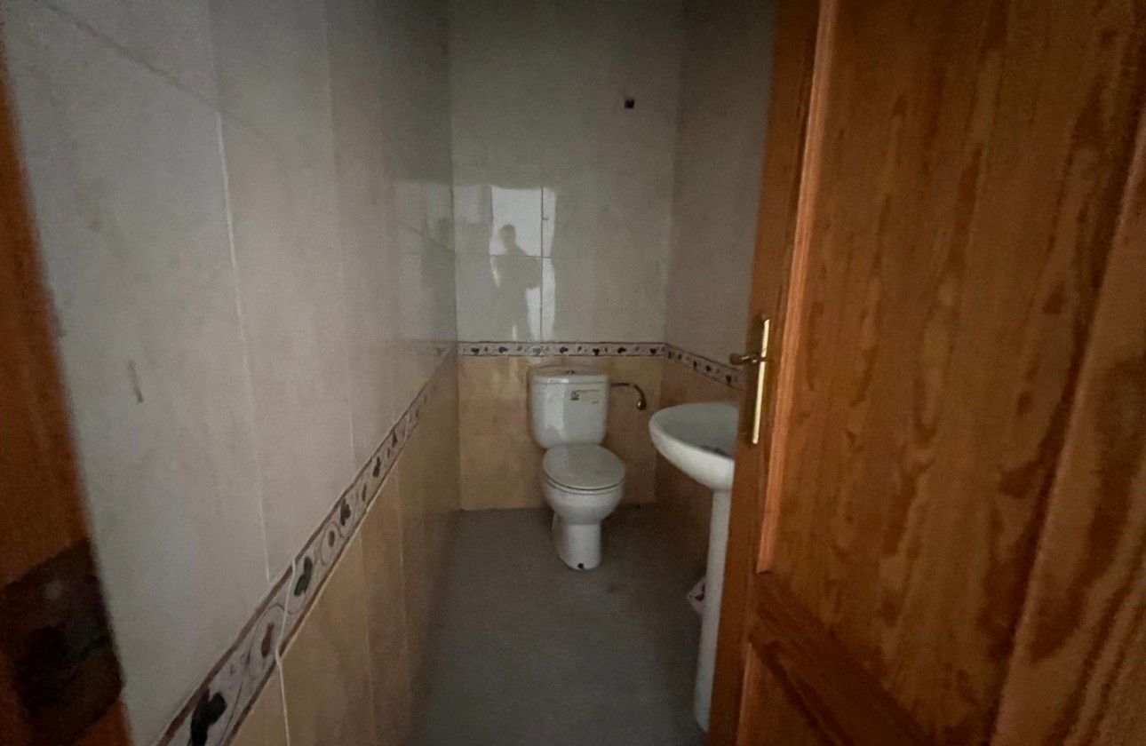 Revente - Commercial - Torrevieja - Playa del Cura