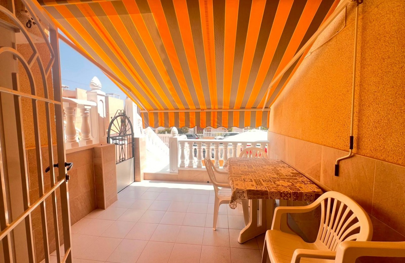 Resale - Bungalow - Torrevieja - Torrejón