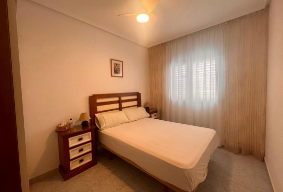 Resale - Bungalow - Torrevieja - Torrejón