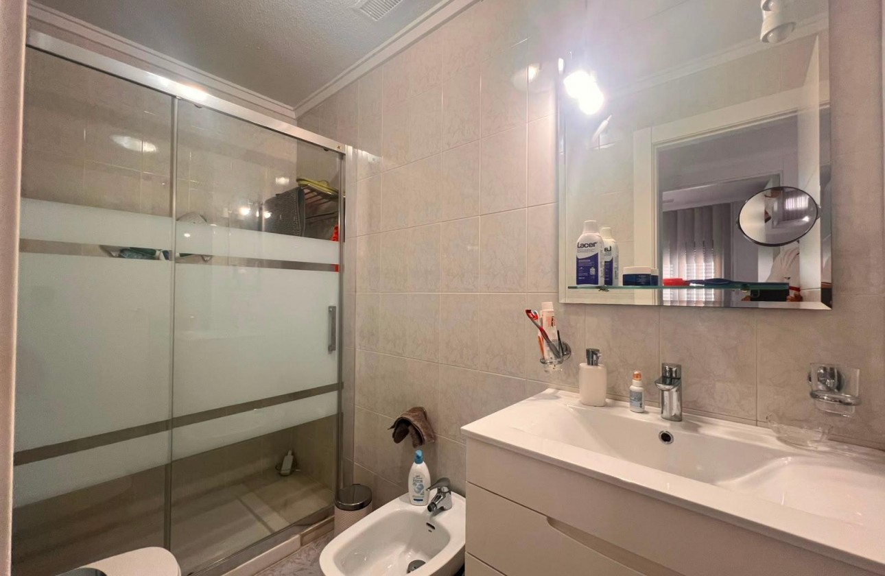 Resale - Bungalow - Torrevieja - Torrejón