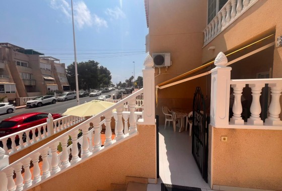 Resale - Bungalow - Torrevieja - Torrejón