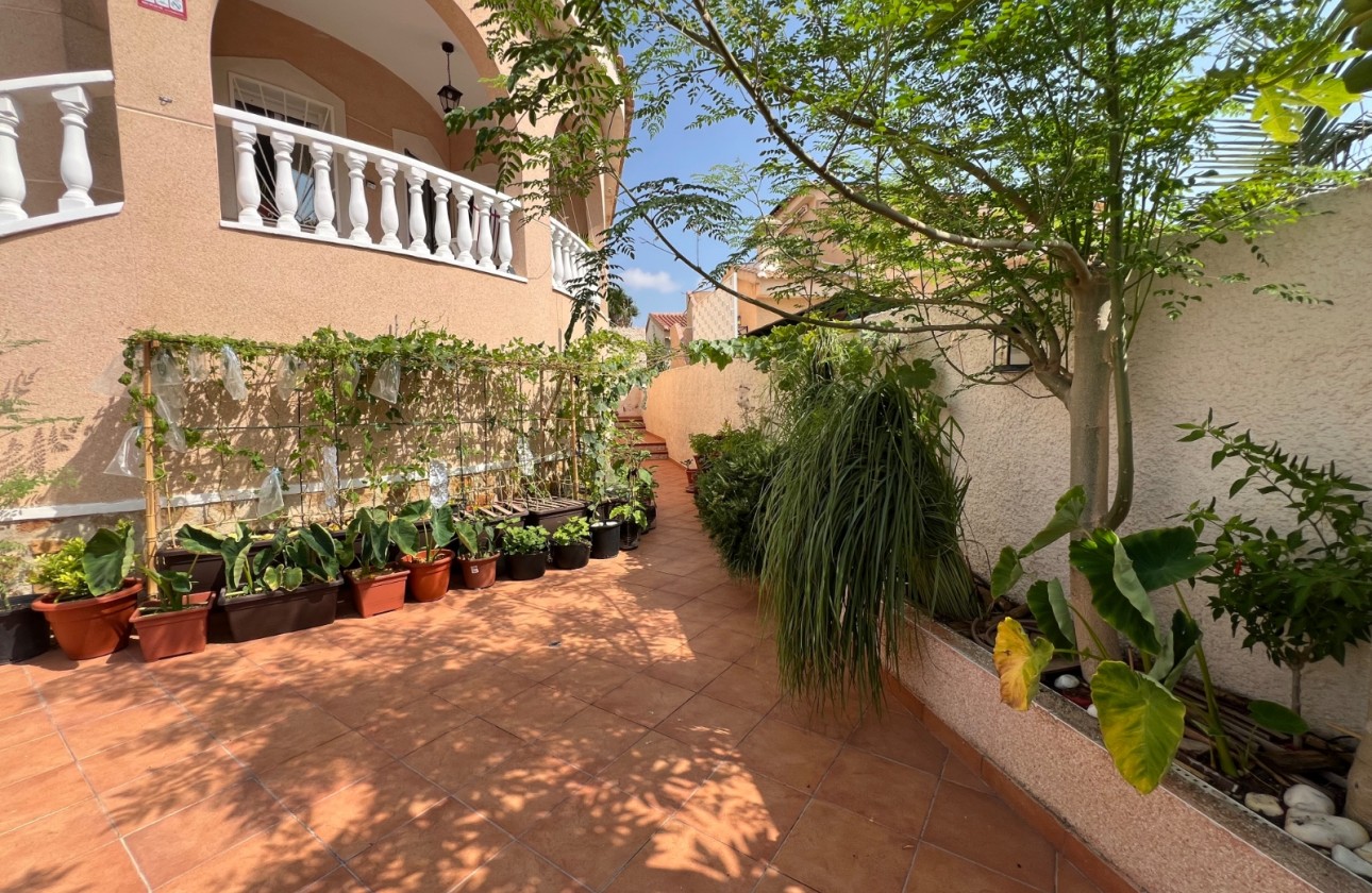 Resale - Villa - Ciudad quesada - Costa Blanca